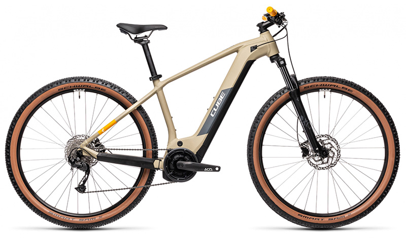 Cube Reaction Hybrid Performance 625 2021 in der Farbe desert'n'beige