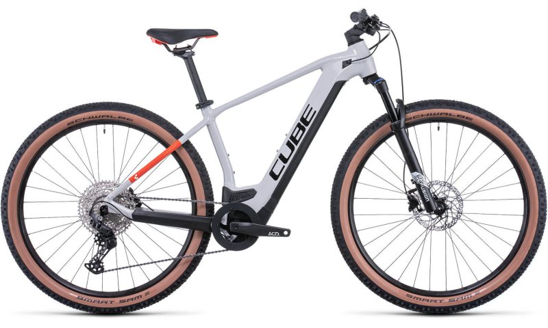 Cube Reaction Hybrid Pro 500 2022 in der Farbe grey'n'red