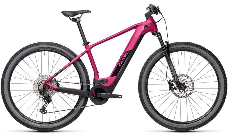 Cube Reaction Hybrid Race 625 29 2021 in der Farbe berry'n'black