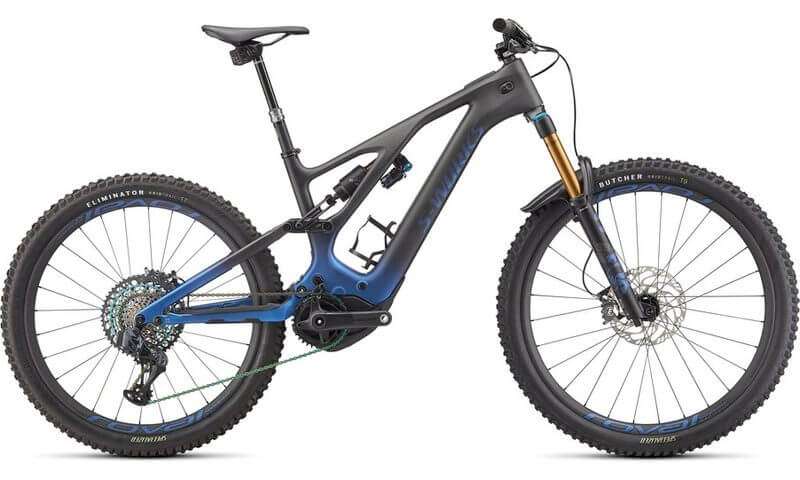 Specialized S-Works Turbo Levo 2022 in der Farbe blue ghost gravity fade / black / light silver